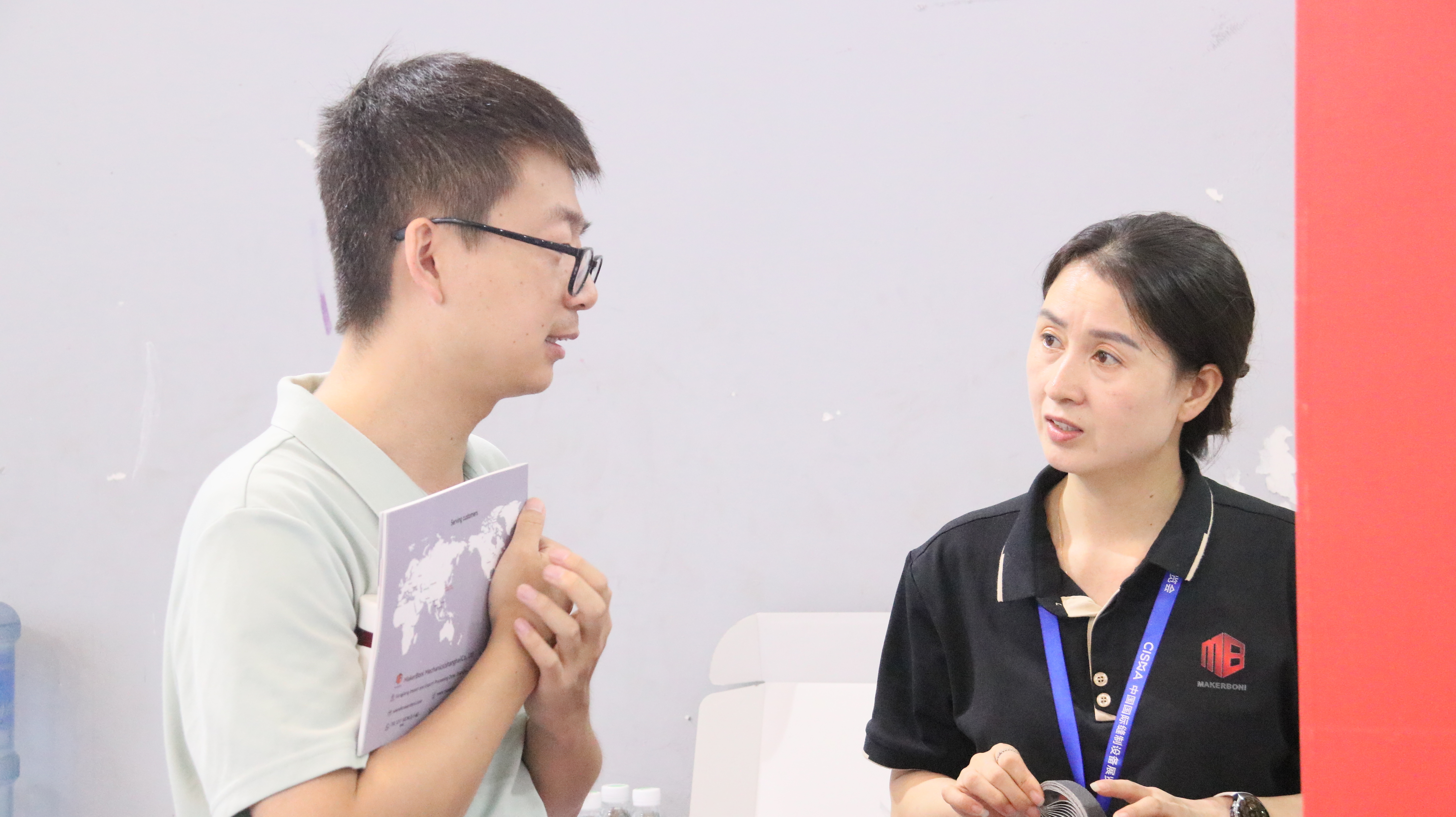 最新の企業ブログについて 私達の展覧会